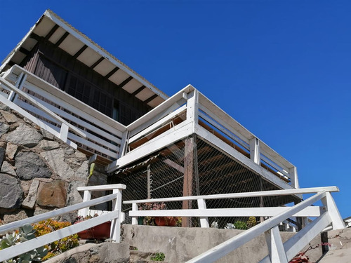 Inversionistas Sitio Con 3 Cabañas En Venta En Concón