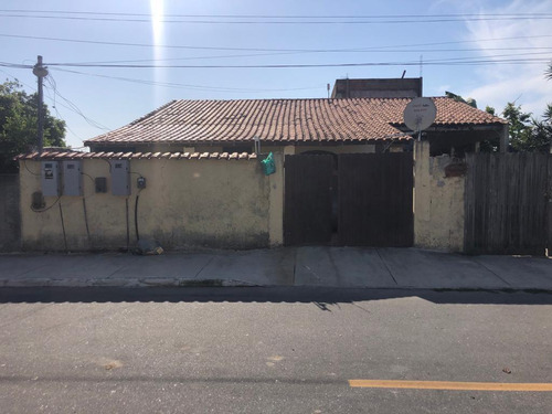 Casa Com 2 Quartos , Sala , Cozinha , Banheiro , Garagem 