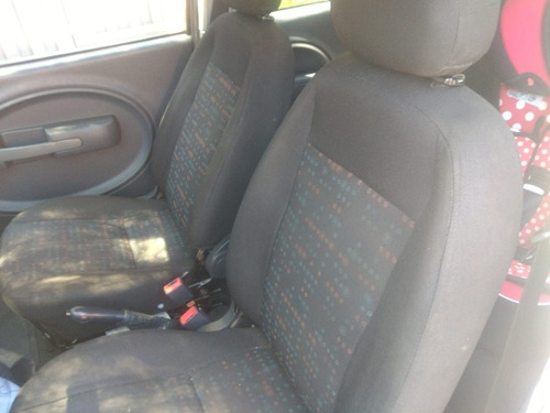 Imagem 4 de 5 de Fiat Uno 2014 1.0 Vivace Flex 3p