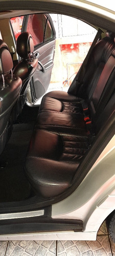 Imagem 7 de 9 de Mercedes-benz Classe C 2005 1.8 Classic Kompressor 4p