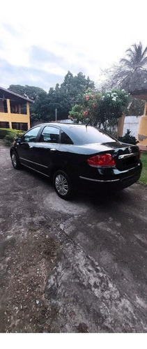 Imagem 6 de 14 de Fiat Linea 2016 1.8 16v Essence Flex 4p