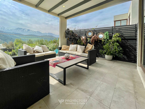 Casa En Venta De 4 Dorm. En Lo Barnechea (craighouse)