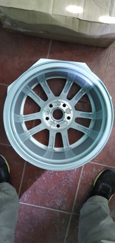 Llanta Focus 2018 Rodado 16