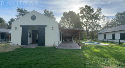 Venta - Casa En Manzanares - Pilar