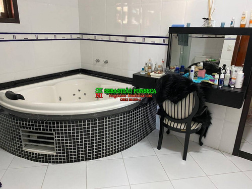 Imagem 12 de 15 de Casa De Alto Padrão Em Condomínio Em Jacareí- Sp - 2355