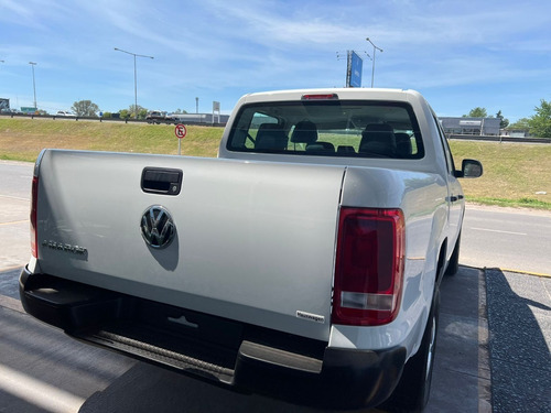 Imagen 7 de 25 de Volkswagen Amarok Trendline 140cv 4x2 2023 - Brian Avalos