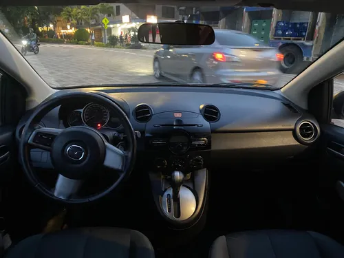 Mazda 2 15ha1c Automático Único Dueño Mantenimientos Mazda