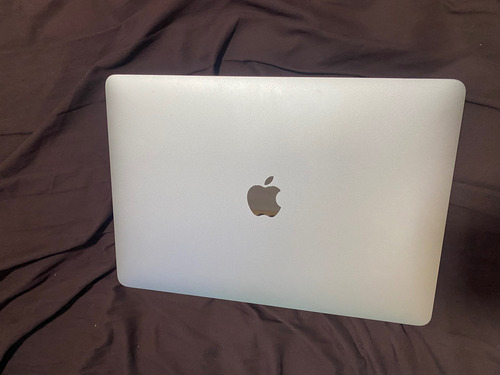 Macbook Pro 13 M2 8gb Ram 256gb Ssd - Cor Cinza Espacial (Usado)