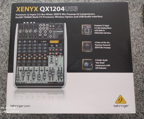 Behringer Xenyx Qx1204 Tarjeta Sonido (sin Uso) + Regalos 