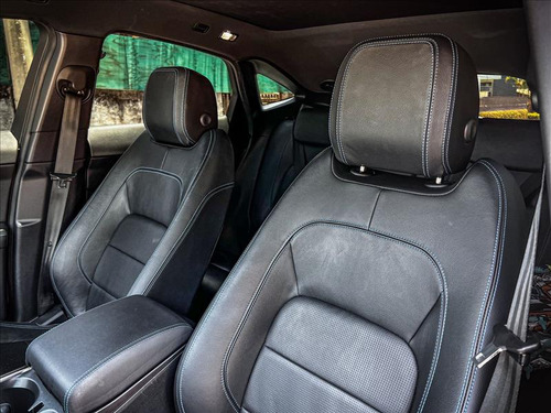 Jaguar E-Pace Jaguar E-pace R-dynamic s 2.0 Aut.