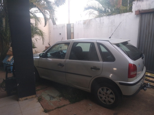 Volkswagen Gol 2000 1.0 16v Serie Ouro 5p