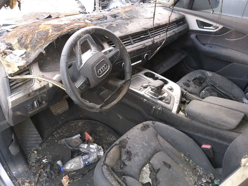 Audi Q7 3.0 V6 2017 Incendiada Baja Alta