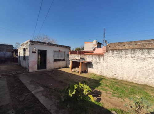 Imagen 3 de 10 de Casa En Venta En Merlo Gomez