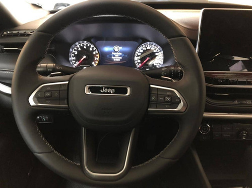 Imagem 8 de 15 de Jeep Compass 1.3 T270 Turbo Flex Longitude 80 Anos At6