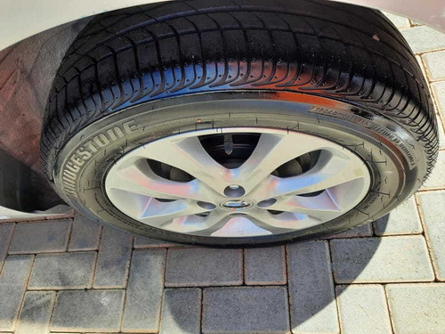Nissan March 16sv