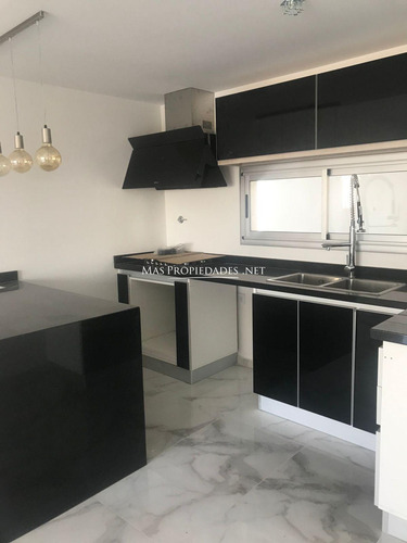 Imagen 3 de 16 de Departamento En Venta 2 Dormitorios En Berazategui