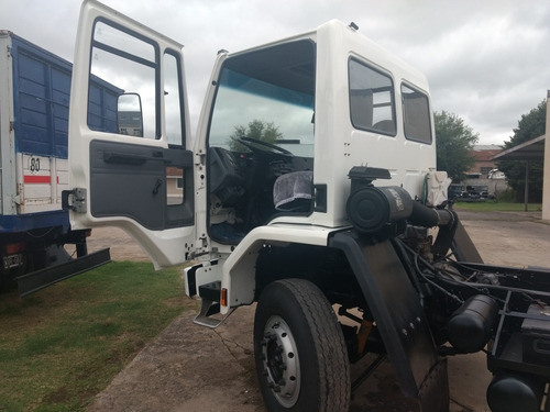 Ford Cargo Balancin