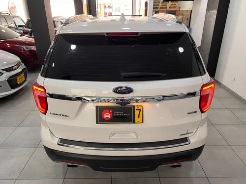 Ford Explorer 2.3 Limited 4x4