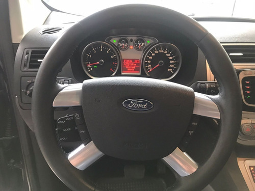 Imagen 9 de 18 de Ford Kuga 2.5 Titanium At 4x4 L (ku05)