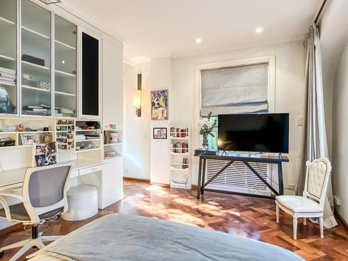 Venta Casa - Zona Martínez -libertador/rio