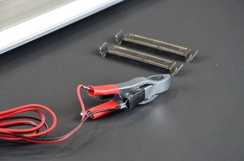 Luz Tubo Camping Led Con Pinzas Batería 12v Garageimpo