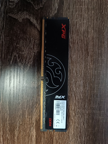 Memoria Ram Xpg Ddr4 16 Gb Ax4u300016g16a-sbht