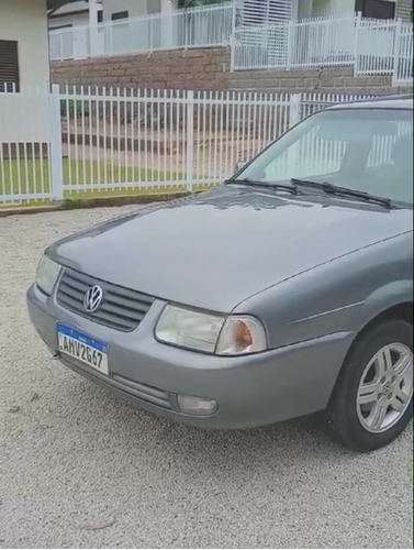 Volkswagen Santana 2.0 4p