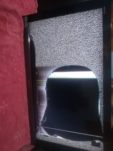 Imagem 2 de 2 de Tv Sonny Bravia Tela Quebrada 40 Polegadas