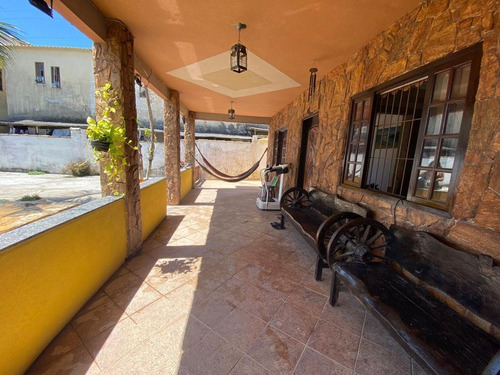Imagem 16 de 18 de Casa Com Terreno De 500m Tamoios!