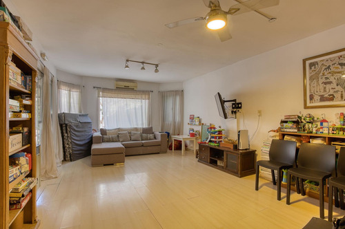 Casa Venta Fisherton 3 Dormitorios Cochera Jardin
