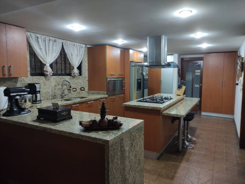 Imagen 5 de 14 de Casa En Venta En Macaracuay. 630m2. Areas Sociales Con Piscina