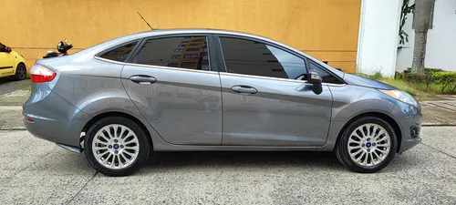 Ford Fiesta 1.6 Titanium At