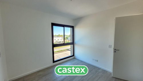 Departamento 3 Ambientes En Venta En Terralagos, Canning