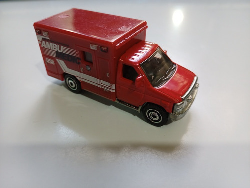 Matchbox Ford E 350 Ambulance Medic