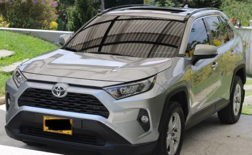 Toyota RAV4 2.0 Street