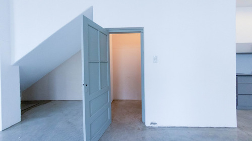 Imagen 14 de 18 de Venta Local Tipo Loft Múltiples Usos-monte Castro