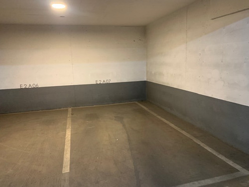 Estacionamiento Techado Providencia