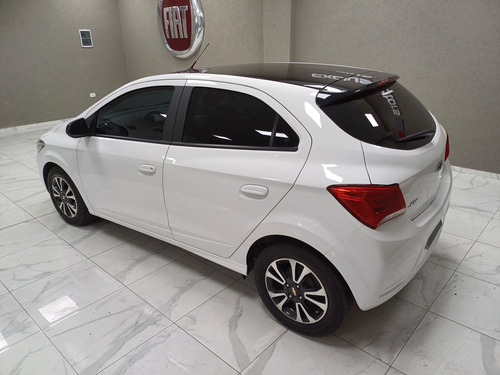 Chevrolet Onix 1.4 Black Edition 1.4