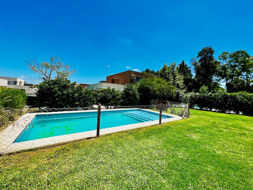 Imagen 16 de 20 de Vendo Casa Del Este 2 Dormitorios, Ampliable A 4, Jardín Con Piscina, Sin Expensas!!