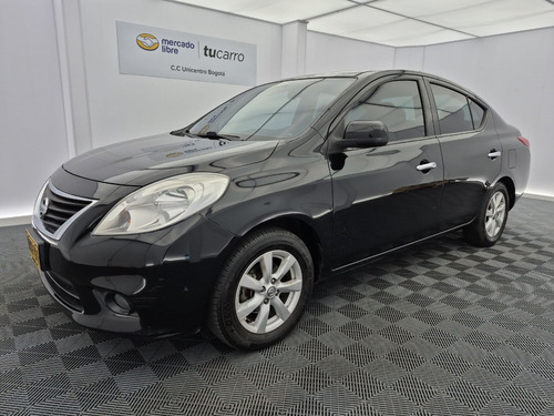 Nissan Versa 1.6 Advance