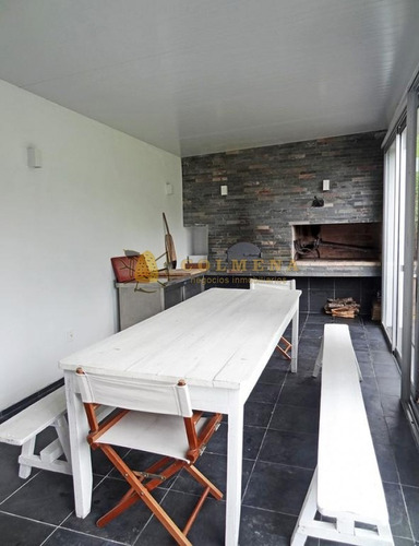 Moderna Casa San Rafael- Ref: 2463