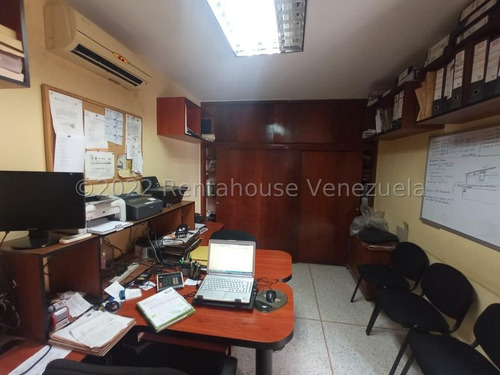 Jl/ ¡el Espacio Perfecto Para Tu Hogar! Casa En Venta Centro-este. Barquisimeto Lara, Venezuela/ José López/ # 23-16935