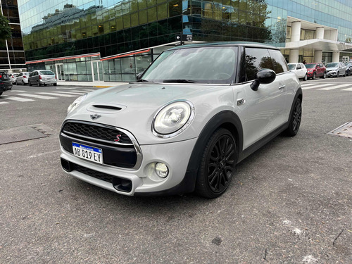 MINI Cooper S 2.0 F55 Look Jcw 192cv