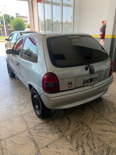 Chevrolet Corsa 1.6 Nafta/gnc 2009