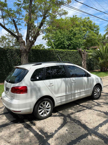 Volkswagen Suran 1.6 Highline 101cv 2015