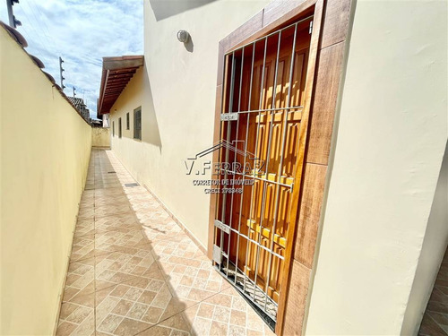 Imagem 6 de 17 de Casa, 2 Dorms Com 61.25 M² - Bal Tupy - Itanhaem - Ref.: Vag141 - Vag141
