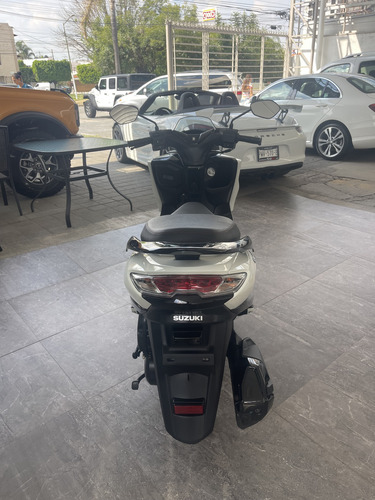 Suzuki Burgman 125