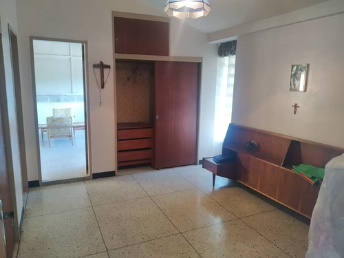 Imagen 9 de 14 de Casa En Venta Urb Club Hípico Los Teques Edo Miranda