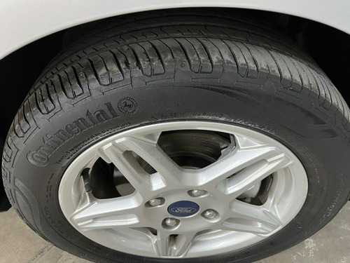 Imagen 17 de 17 de Ford Fiesta 1.6 5 P S Plus