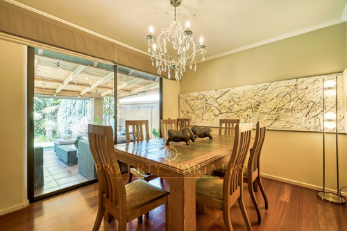 Excelente Casa Chilena En Condominio, El Huinganal